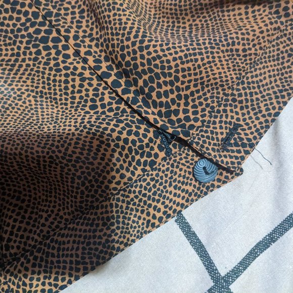 Leopard print brown and back midi skirt - Picture 2 of 4